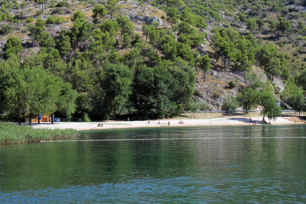 Apartments With A Parking Space Bilice, Krka - 13545 Šibenik Екстериор снимка