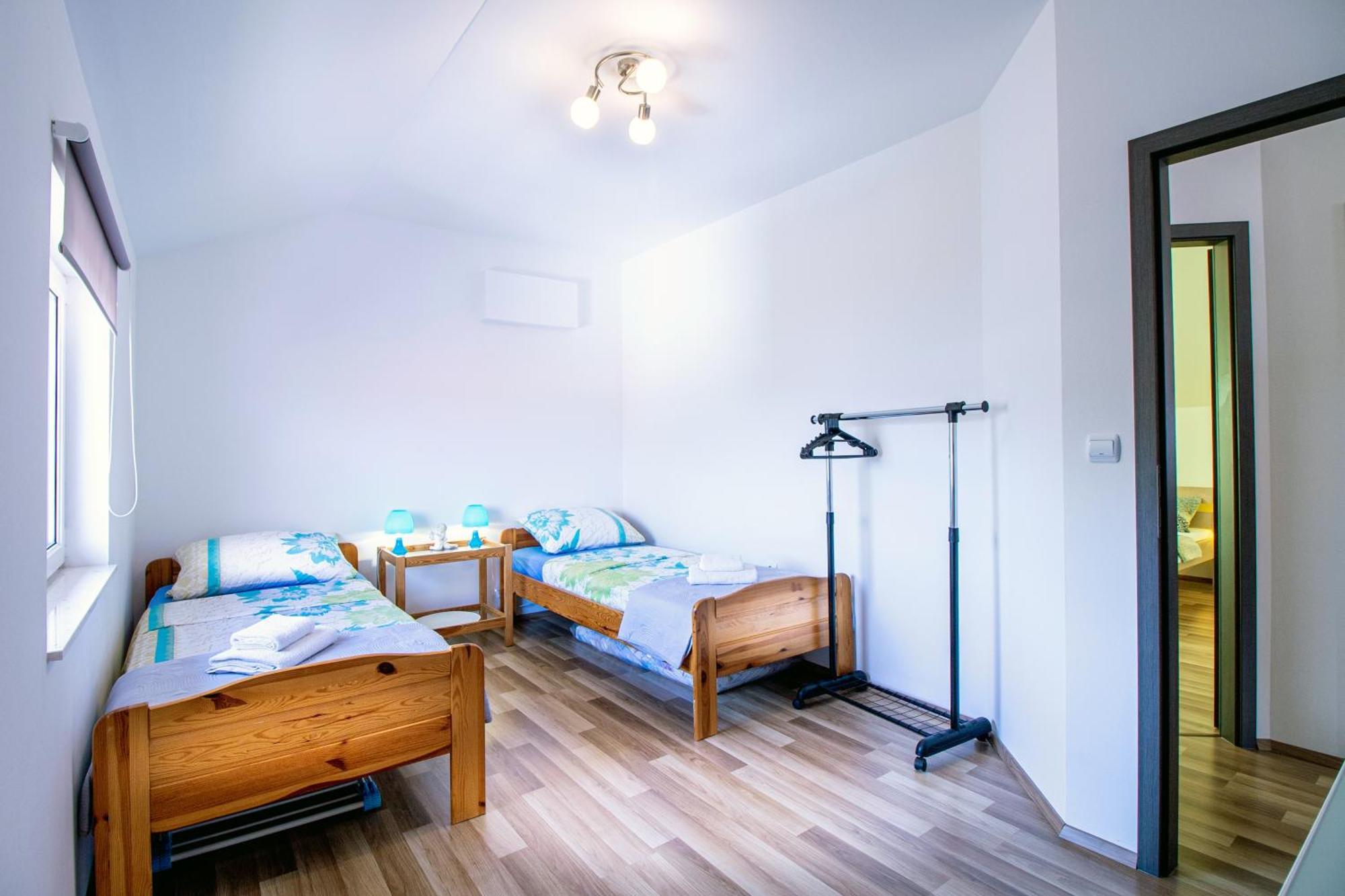 Apartments With A Parking Space Bilice, Krka - 13545 Šibenik Екстериор снимка