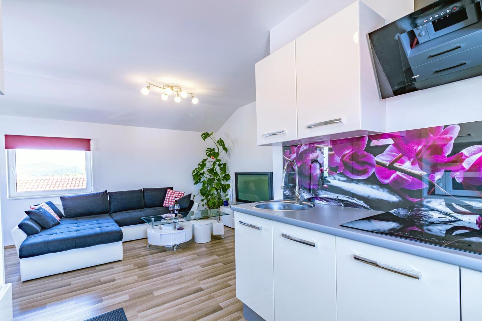 Apartments With A Parking Space Bilice, Krka - 13545 Šibenik Стая снимка